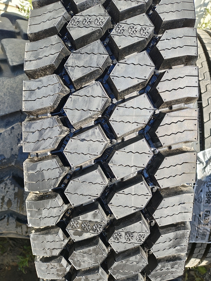 11 r 24.5  - Armour Force AF05 Drive Tire